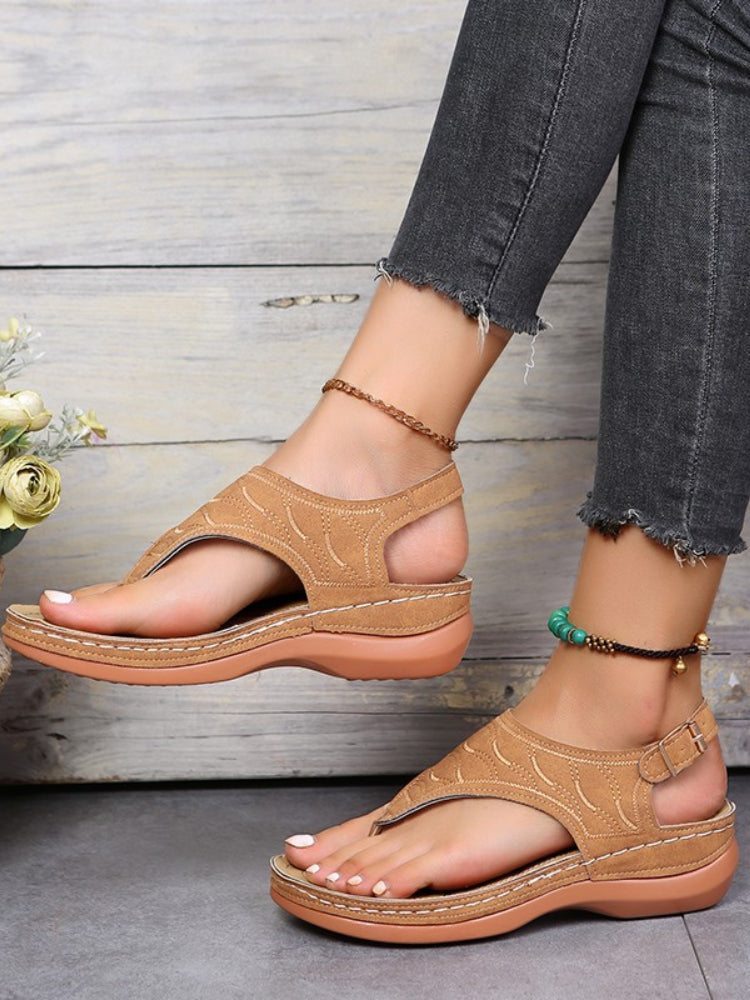 Buckle Solid Round Toe Flip-Flop Sandals